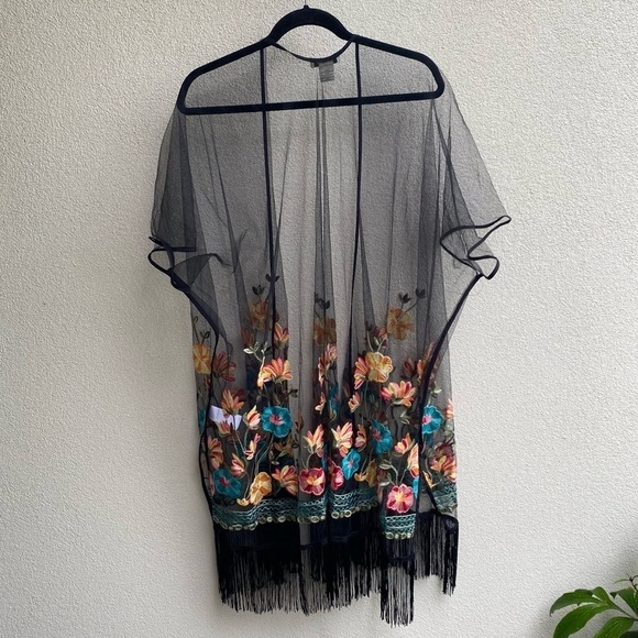 Haute Hippie Black Mesh sheer Floral Embroidered Fringe Boho Festival Poncho - Picture 4 of 7